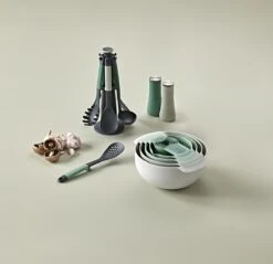 Zout- En Pepermolen, Groen, Set Van 2 Stuks - Joseph Joseph | Editions 19 Zout- En Pepermolen, Groen, Set Van 2 Stuks - Joseph Joseph | Editions -Keukenheld Verkoopwinkel 1200x1160 1