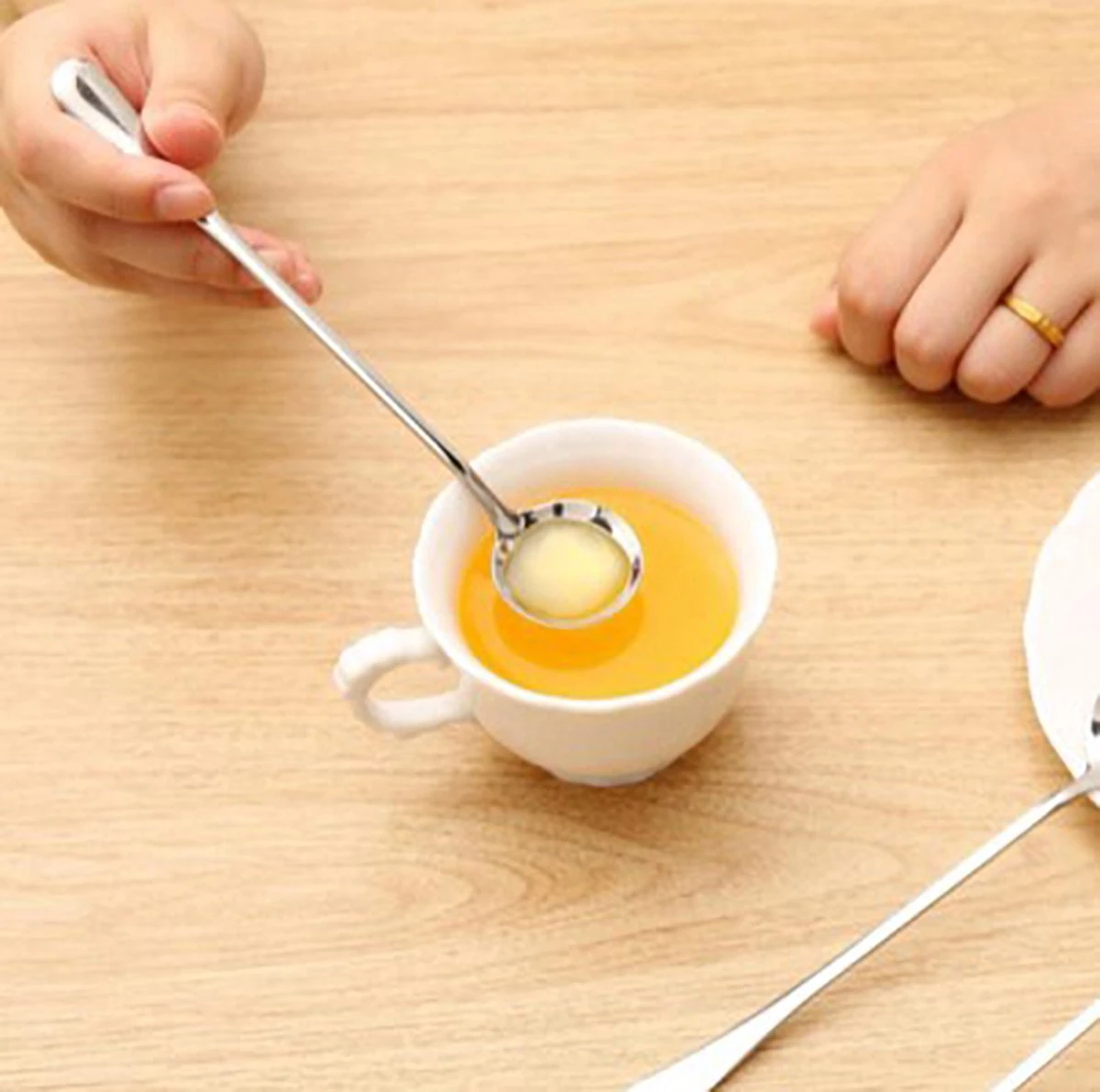 Merkloos Set Van 6 Lange Ronde Lepels - Latte Macchiato - Dessertlepels - 18,5cm - Sorbetlepels - IJslepels - Theelepels - Zilver 2 Merkloos Set Van 6 Lange Ronde Lepels - Latte Macchiato - Dessertlepels - 18,5cm - Sorbetlepels - IJslepels - Theelepels - Zilver - Afbeelding 2