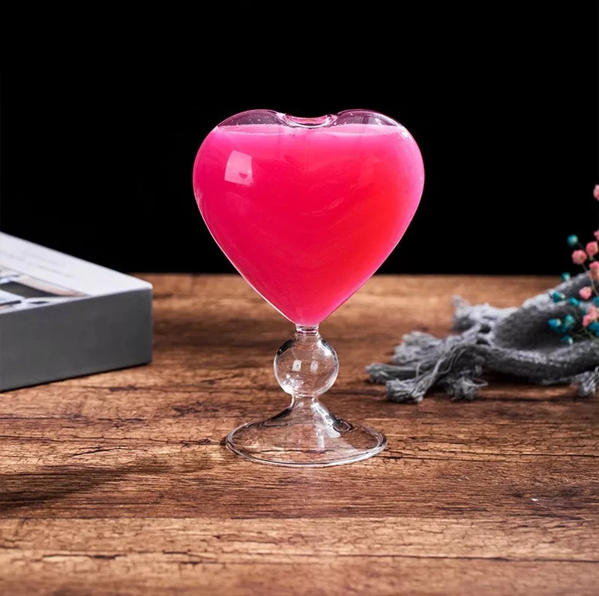 Malinsi Cocktail Glazen Hartvorm - 2 Stuks - Liefde Cocktailglazen - 200ml Ook Beschikbaar In Cocktailset - Gin Tonic Set - Liefde - Housewarming Cadeau Voor Man & Vrouw 5 Malinsi Cocktail Glazen Hartvorm - 2 Stuks - Liefde Cocktailglazen - 200ml Ook Beschikbaar In Cocktailset - Gin Tonic Set - Liefde - Housewarming Cadeau Voor Man & Vrouw - Afbeelding 5