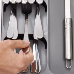 Joseph Joseph Bestekbak 8-vakken - Grijs - Sorteervakken -Keukenheld Verkoopwinkel 1200x1200 176