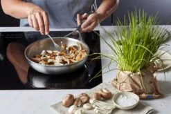 Demeyere Essential 5 RVS Koekenpan – Koekenpan Inductie - 28 Cm – PTFE-vrij -Keukenheld Verkoopwinkel 1200x800 44