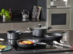 Tefal Unlimited + Induction Hoogwaardig Titanium Koekenpan - 28 Cm -Keukenheld Verkoopwinkel 1200x894