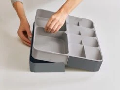 Joseph Joseph Bestek Organizer Uitschuifbaar - Grijs - Sorteervakken & Uitschuifbaar 24 Joseph Joseph Bestek Organizer Uitschuifbaar - Grijs - Sorteervakken & Uitschuifbaar -Keukenheld Verkoopwinkel 1200x900 3