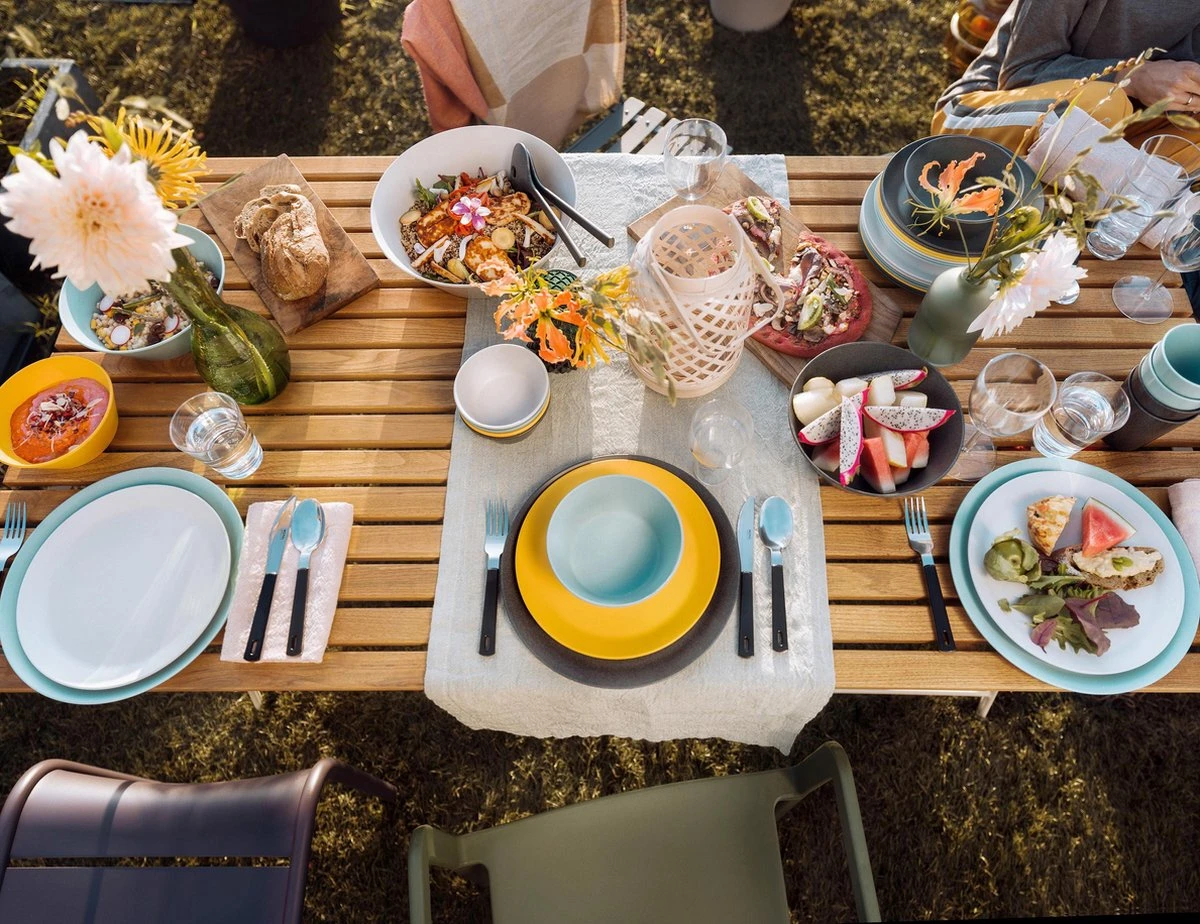 Mepal - Serviesset Bloom 8-delig – Geschikt Als Stijlvol Buitenservies - Pebble Black – Ideaal Voor Buiten En Binnen – Licht In Gewicht 3 Mepal - Serviesset Bloom 8-delig – Geschikt Als Stijlvol Buitenservies - Pebble Black – Ideaal Voor Buiten En Binnen – Licht In Gewicht - Afbeelding 3