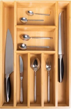 Coninx Bestekbak Bamboe 31CM Breed - Besteklade - Opbergbak - Duurzaam - Voor Laden Vanaf 47cm Diep 10 Coninx Bestekbak Bamboe 31CM Breed - Besteklade - Opbergbak - Duurzaam - Voor Laden Vanaf 47cm Diep -Keukenheld Verkoopwinkel 784x1200