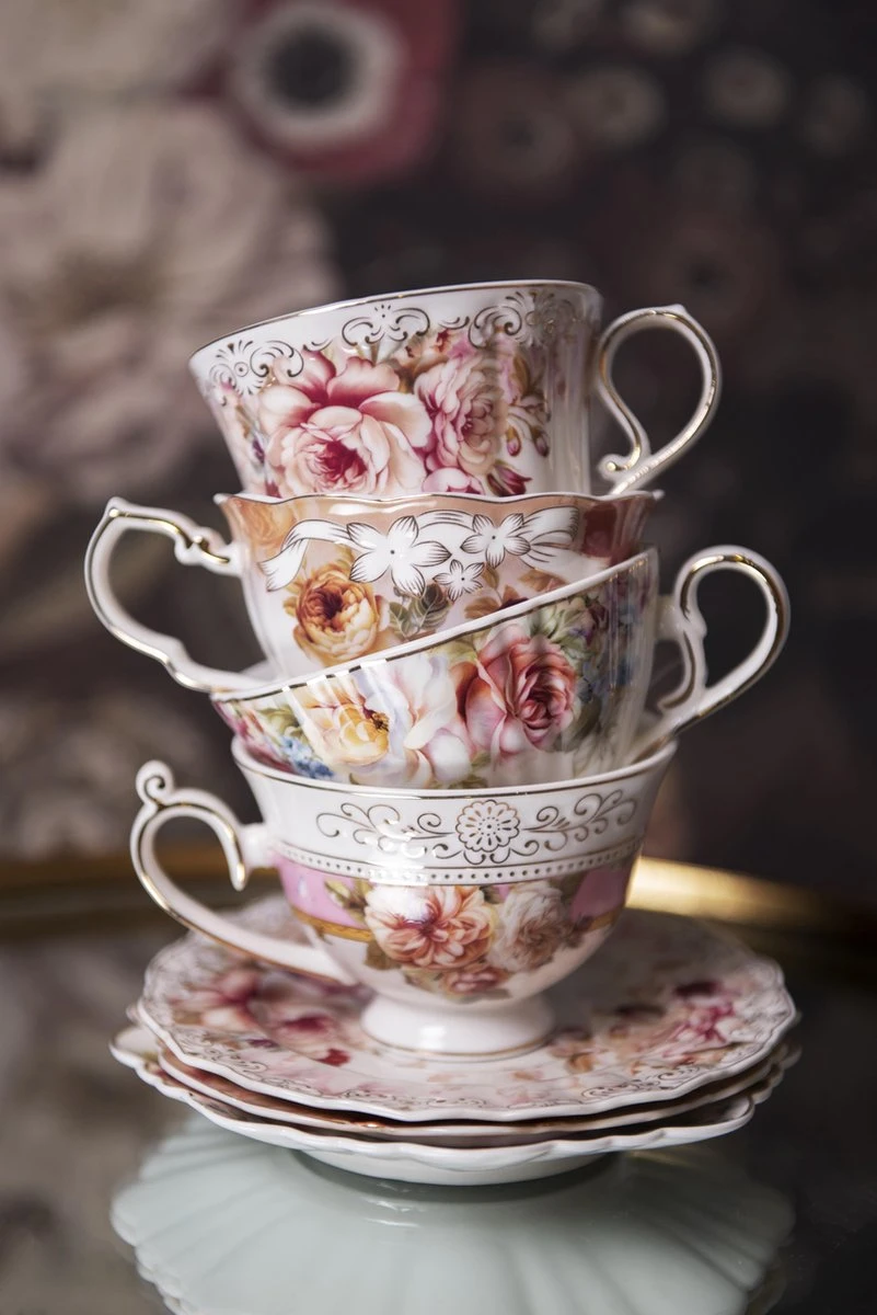 Clayre & Eef Kop En Schotel 200 Ml Roze Wit Porselein Rond Bloemen Servies Cadeau Voor Haar Cappuccino 5 Clayre & Eef Kop En Schotel 200 Ml Roze Wit Porselein Rond Bloemen Servies Cadeau Voor Haar Cappuccino - Afbeelding 5