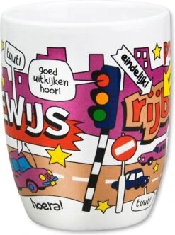 Paper Dreams Mok Cartoon-stijl Rijbewijs Keramiek 325ml Rood/wit 12 Paper Dreams Mok Cartoon-stijl Rijbewijs Keramiek 325ml Rood/wit -Keukenheld Verkoopwinkel 893x1200 2