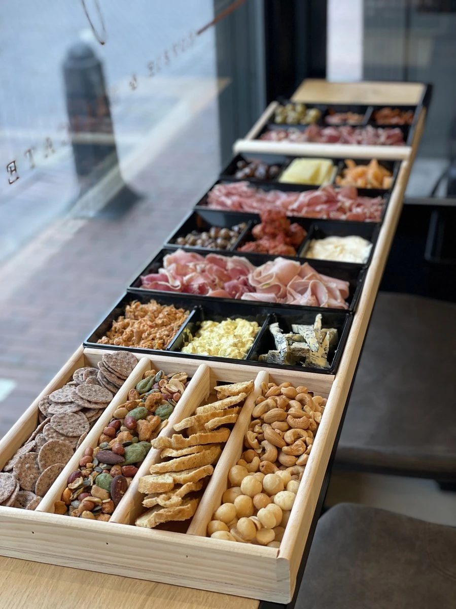 Sjoelbak - Borrelsjoelbak - Hapjesplank - Borrelplank - Mini Sjoelbak 120 Cm Met Zwarte Bakjes - Kleine Sjoelbakken 3 Sjoelbak - Borrelsjoelbak - Hapjesplank - Borrelplank - Mini Sjoelbak 120 Cm Met Zwarte Bakjes - Kleine Sjoelbakken - Afbeelding 3